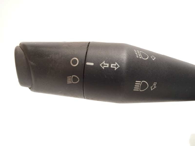 Recambio de mando intermitentes para lancia ypsilon (402) 1.3 jtd 16v referencia OEM IAM 7355763270  