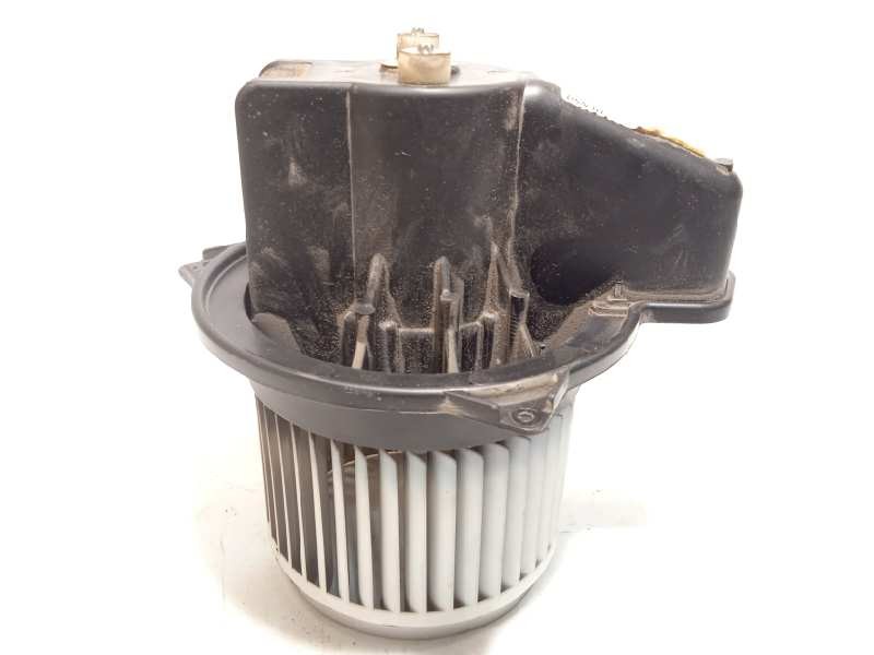 Recambio de motor calefaccion para lancia ypsilon (402) 1.3 jtd 16v referencia OEM IAM 5N8527000  