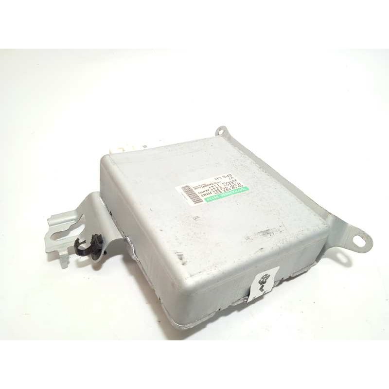 Recambio de centralita direccion para toyota avensis (t27) executive referencia OEM IAM 8965005120 6900002321 2250001141