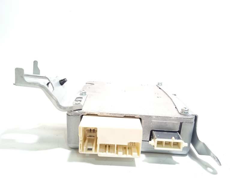 Recambio de centralita direccion para toyota avensis (t27) executive referencia OEM IAM 8965005120 6900002321 2250001141