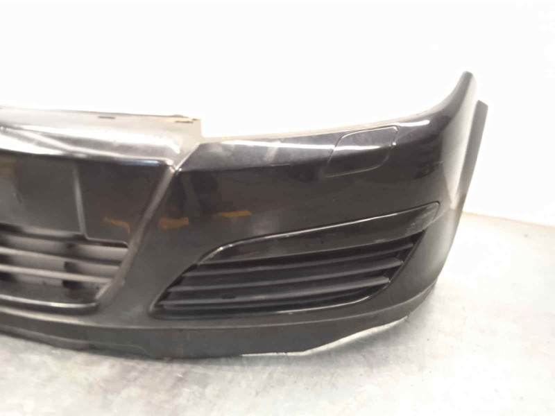 Recambio de paragolpes delantero para opel astra h berlina 1.7 16v cdti referencia OEM IAM 24460258  
