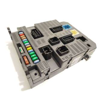 CAJA RELES / FUSIBLES 9663798280 