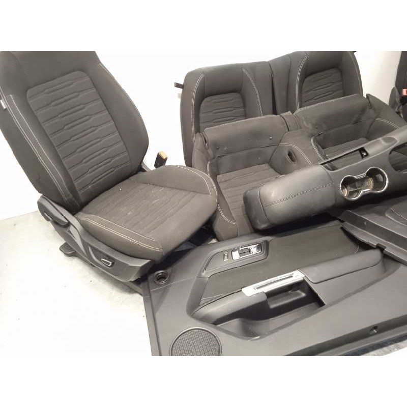 Recambio de juego asientos completo para ford mustang basis referencia OEM IAM NOREF  