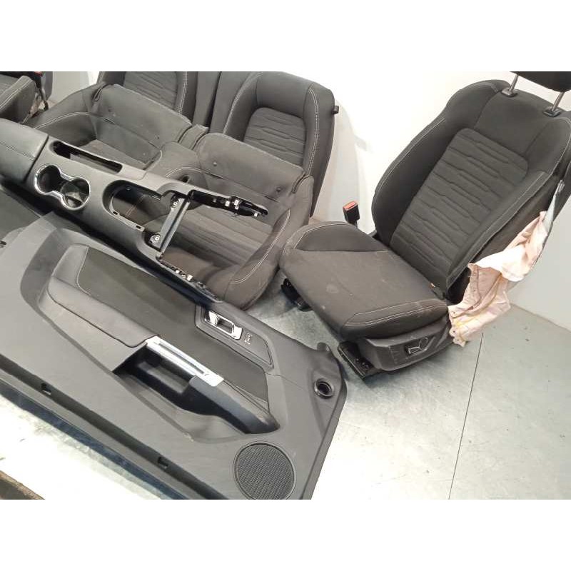 Recambio de juego asientos completo para ford mustang basis referencia OEM IAM NOREF  