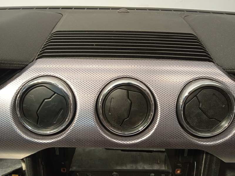 Recambio de salpicadero para ford mustang basis referencia OEM IAM FR3Z6304320AA  