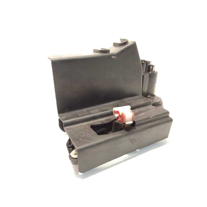 Recambio de cerradura puerta delantera izquierda para ssangyong rodius 2.7 turbodiesel cat referencia OEM IAM NOREF  