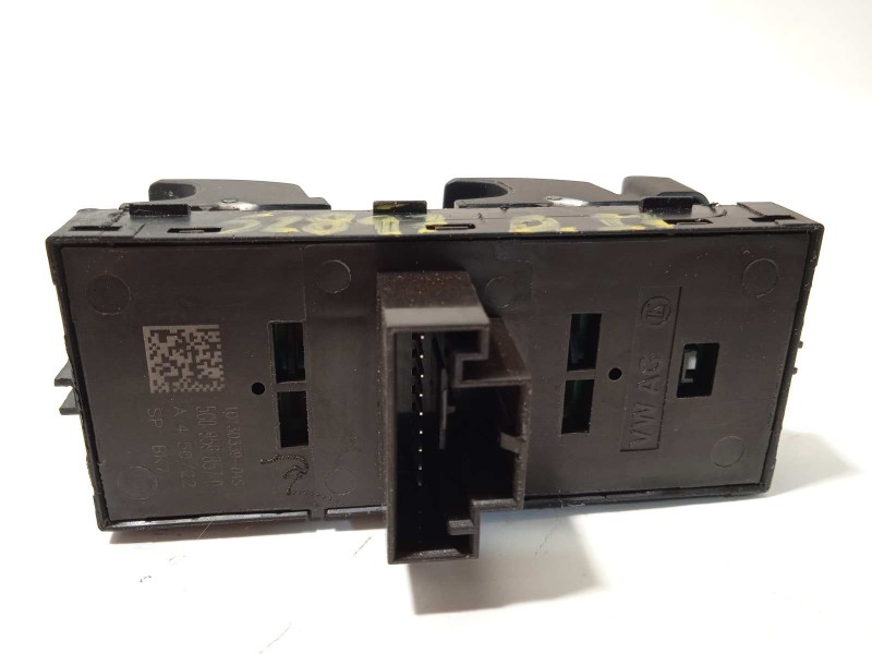 Recambio de mando elevalunas delantero izquierdo para volkswagen t-roc 1.0 tsi referencia OEM IAM 5G0959857D  5G0959857DWHS