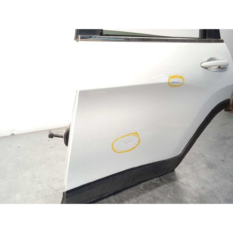 Recambio de puerta trasera izquierda para jeep cherokee limited 4wd referencia OEM IAM 68640465AA  68258507AC