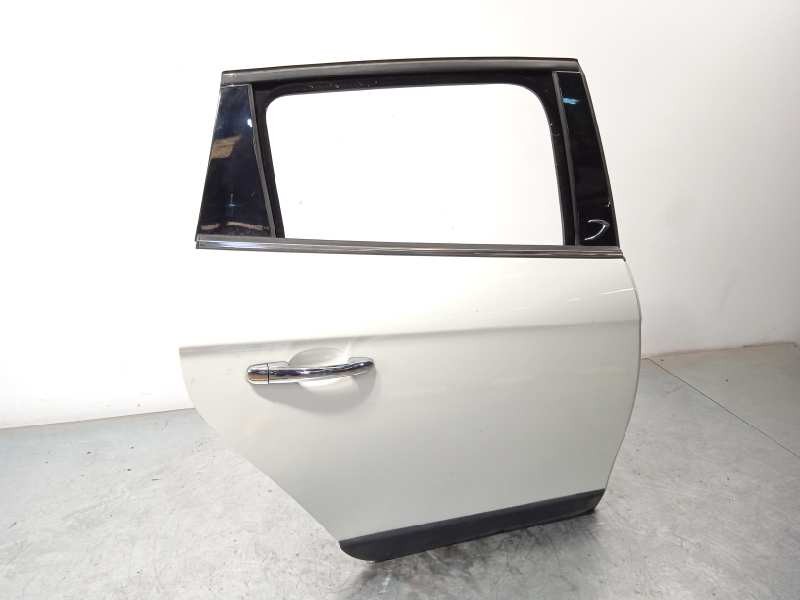 Recambio de puerta trasera derecha para lancia delta (181) 1.6 diesel cat referencia OEM IAM 51858211  