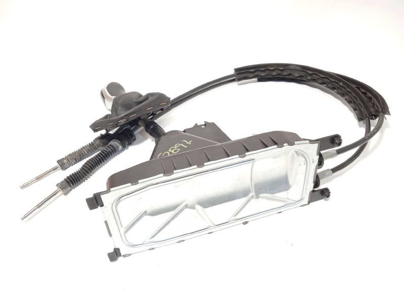 Recambio de palanca cambio para volkswagen t-roc 1.0 tsi referencia OEM IAM 5WA711049BC  