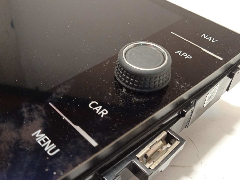 Recambio de pantalla multifuncion para volkswagen t-roc 1.0 tsi referencia OEM IAM 5NN919605B  