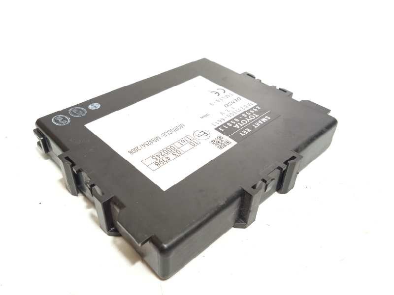 Recambio de modulo electronico para toyota avensis (t27) executive referencia OEM IAM 8999005013  2325006611