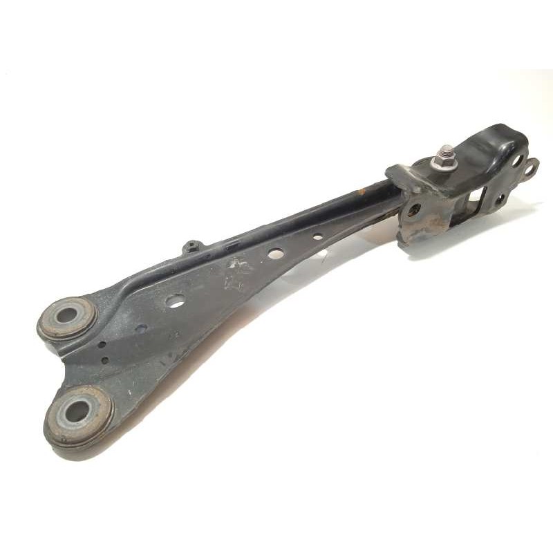 Recambio de brazo suspension inferior trasero derecho para toyota rav 4 advance hybrid referencia OEM IAM 4876048110  