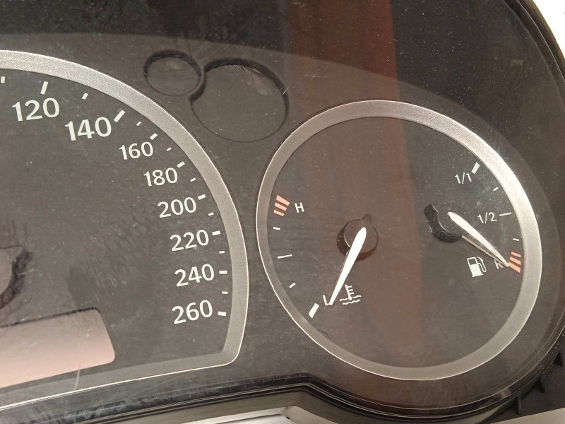 Recambio de cuadro instrumentos para saab 9-3 berlina 1.9 tid cat referencia OEM IAM 12759337  