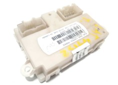 Recambio de centralita confort para chrysler grand voyager 2.8 crd cat referencia OEM IAM P04602758AG  