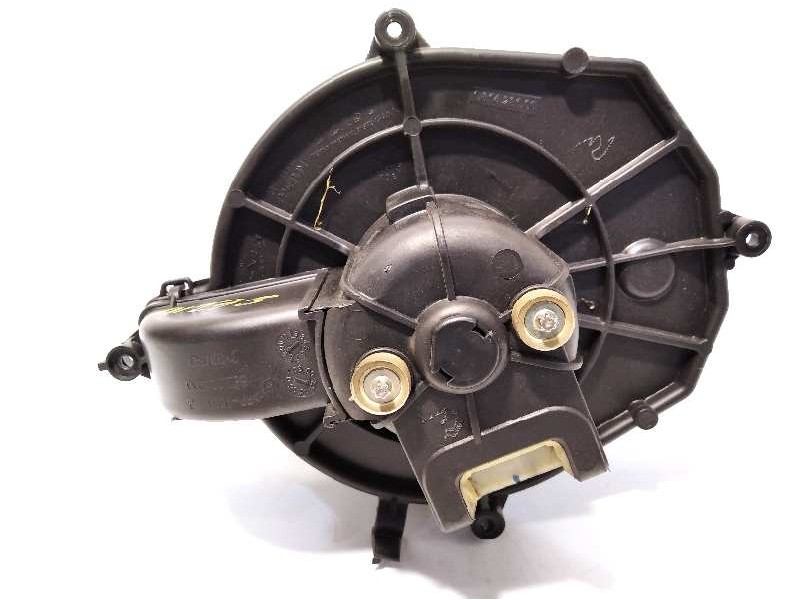 Recambio de motor calefaccion para peugeot partner kasten 1.6 16v hdi referencia OEM IAM 6441AR  