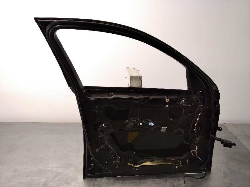 Recambio de puerta delantera izquierda para bmw x6 (e71) 3.0d referencia OEM IAM 41517198159  