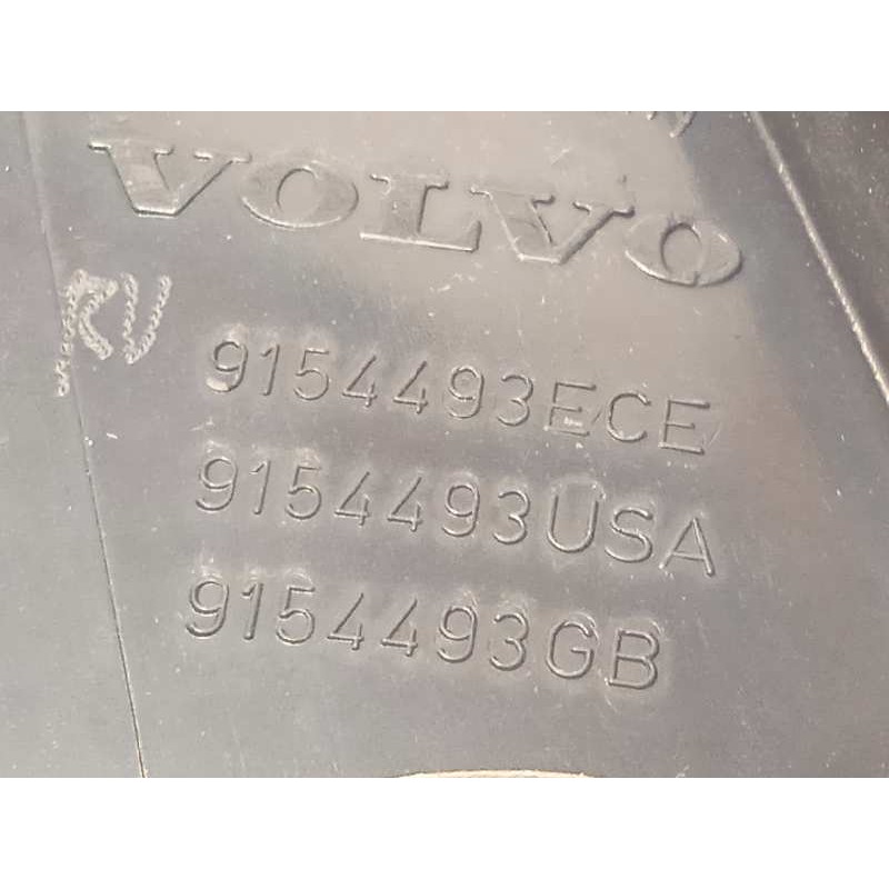 Recambio de piloto trasero izquierdo para volvo v70 familiar 2.4 (125kw) referencia OEM IAM 9154493  