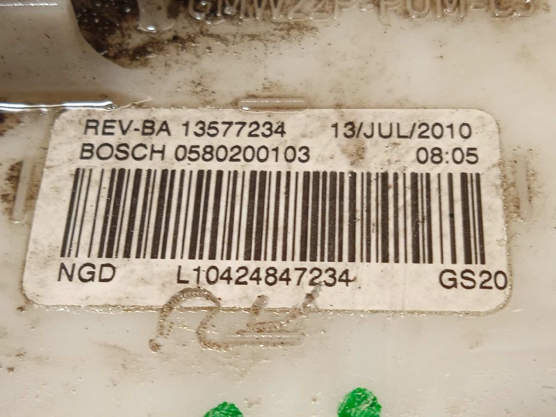 Recambio de bomba combustible para opel astra j lim. sport referencia OEM IAM 13577234  