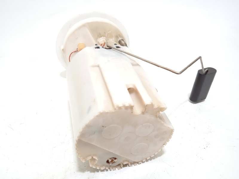 Recambio de bomba combustible para peugeot bipper tepee 1.4 hdi referencia OEM IAM 51787162  0580207001