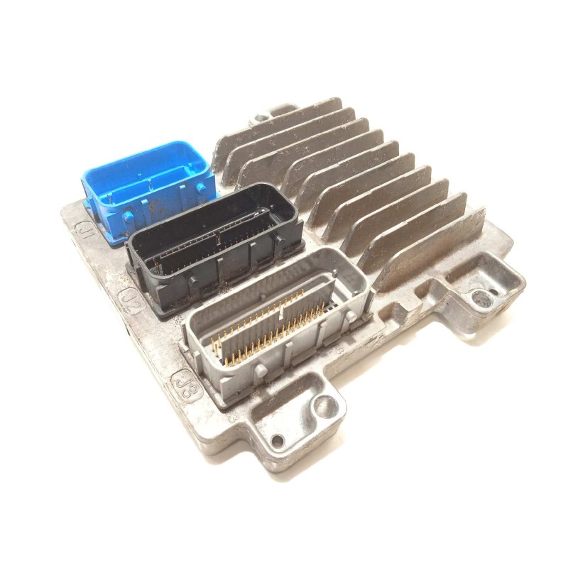 Recambio de centralita motor uce para opel astra j lim. sport referencia OEM IAM 12639235  12616532