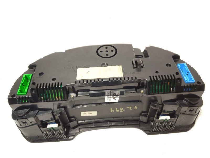 Recambio de cuadro instrumentos para audi a4 berlina (8e) 2.0 referencia OEM IAM 8E0920900F  
