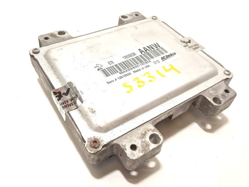 Recambio de centralita motor uce para opel astra j lim. sport referencia OEM IAM 12639235  12616532