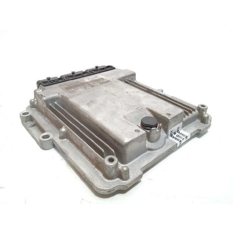 Recambio de centralita motor uce para renault laguna iii 2.0 dci diesel cat referencia OEM IAM 8200726880  0281015781