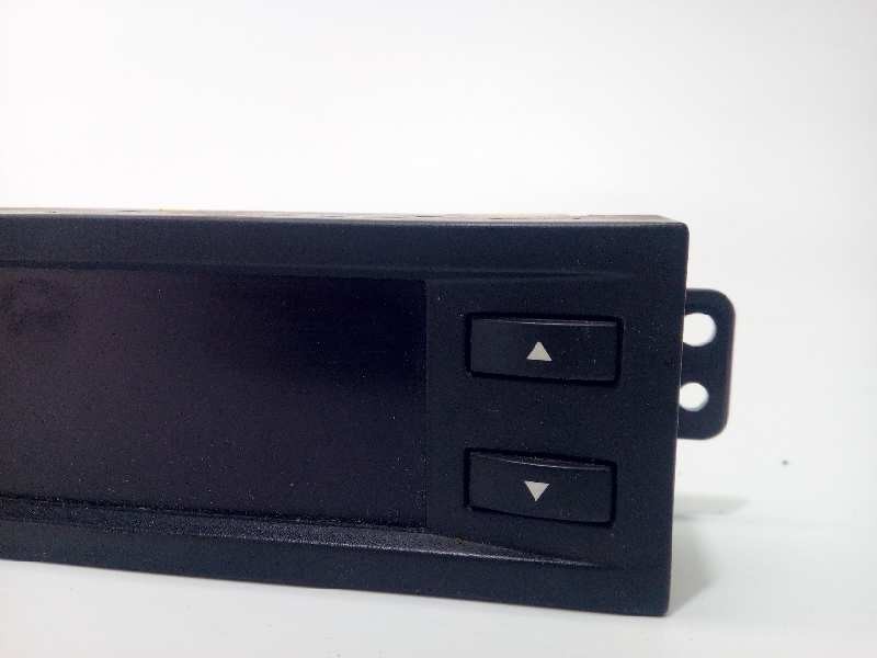 Recambio de pantalla multifuncion para chevrolet epica 2.0 cat referencia OEM IAM 96647250  