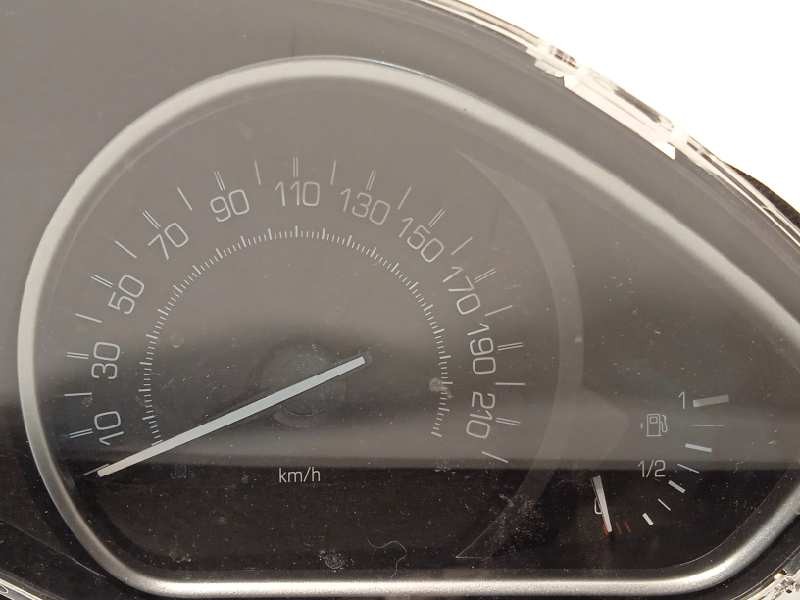 Recambio de cuadro instrumentos para peugeot 208 1.6 blue-hdi fap referencia OEM IAM 9825986680  