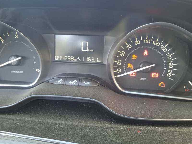 Recambio de cuadro instrumentos para peugeot 208 1.6 blue-hdi fap referencia OEM IAM 9825986680  