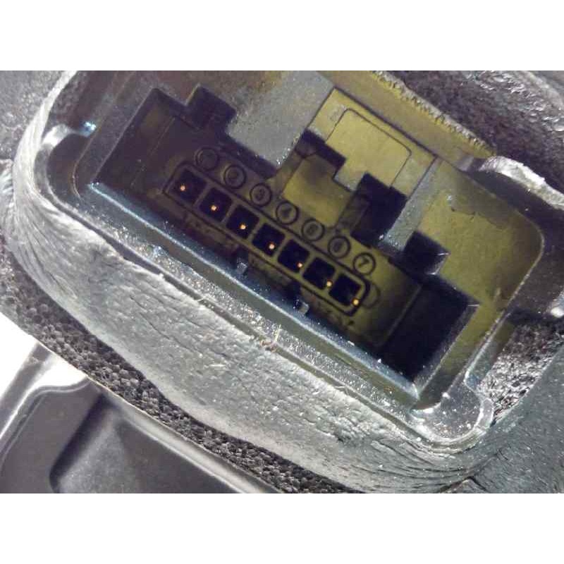 Recambio de cerradura puerta trasera izquierda para seat leon st (5f8) 2.0 tdi referencia OEM IAM 5K4839015Q  