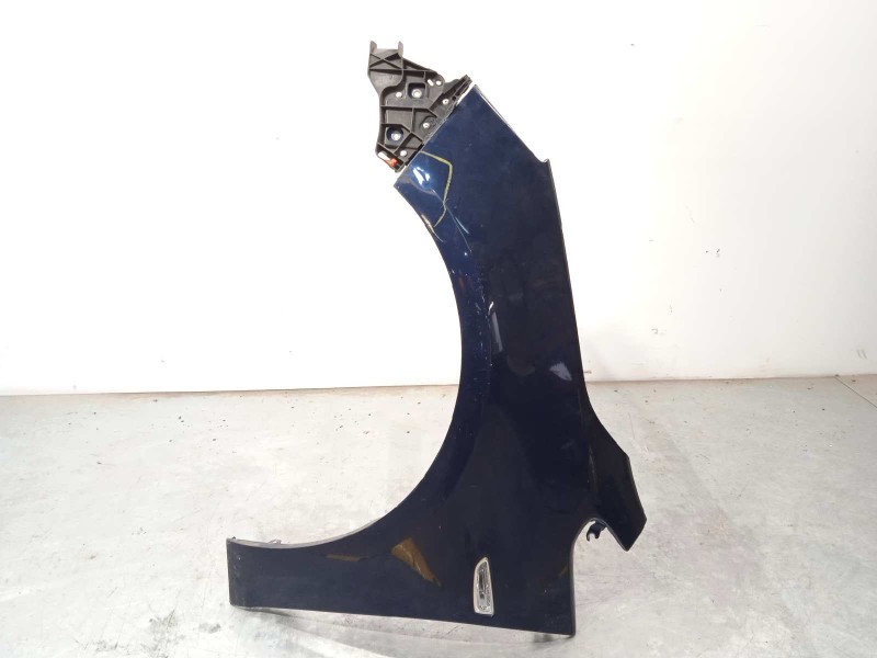 Recambio de aleta delantera izquierda para opel astra j lim. sport referencia OEM IAM 13390002  13302207