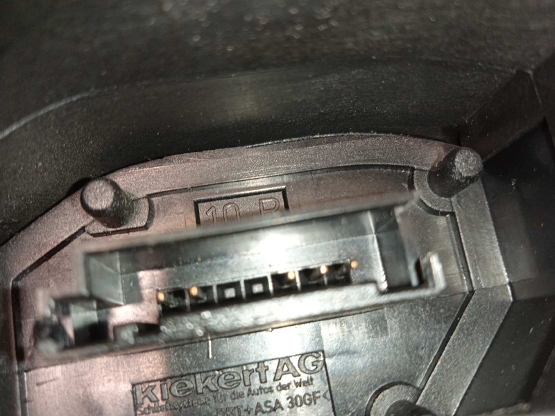 Recambio de cerradura puerta delantera derecha para bmw serie 5 berlina (e60) 525i referencia OEM IAM 7167074  51217167074