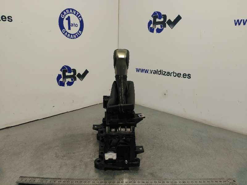 Recambio de palanca cambio para lexus nx 300h 4wd referencia OEM IAM 3355078021  