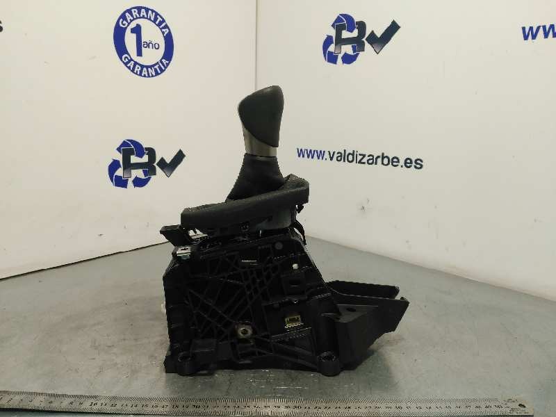 Recambio de palanca cambio para lexus nx 300h 4wd referencia OEM IAM 3355078021  