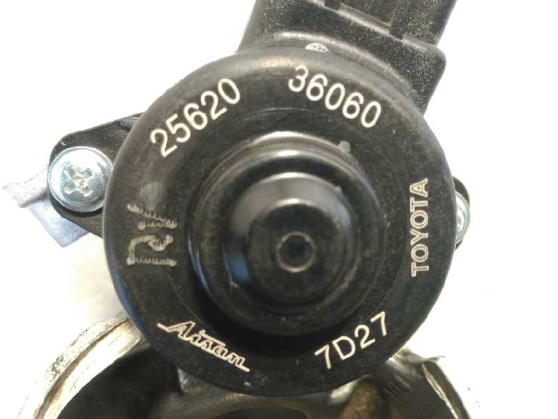 Recambio de valvula egr para lexus nx 300h 4wd referencia OEM IAM 2562036060  