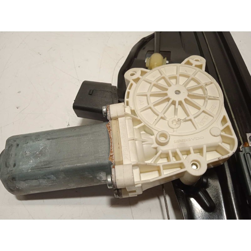 Recambio de elevalunas trasero izquierdo para bmw serie 5 berlina (e60) 525i referencia OEM IAM 6922319  67626922319