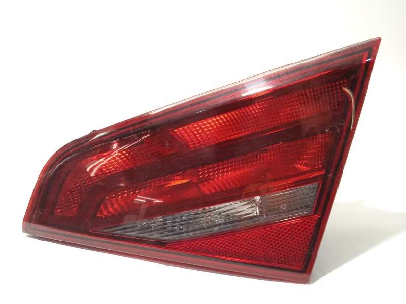 Recambio de piloto trasero derecho interior para audi a3 sportback (8va) ambiente referencia OEM IAM 8V4945094  