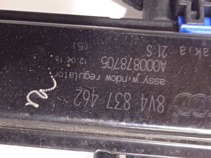 Recambio de elevalunas delantero derecho para audi a3 sportback (8va) ambiente referencia OEM IAM 8V4837462  5Q0959801B