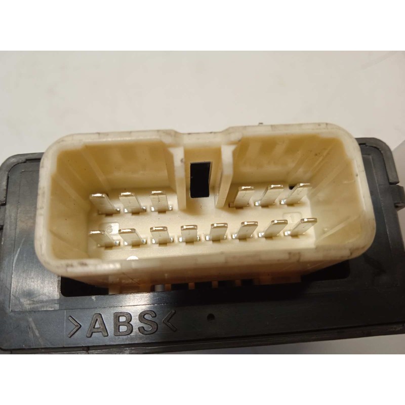 Recambio de rele para lexus nx 300h 4wd referencia OEM IAM 8597042010  0515004280