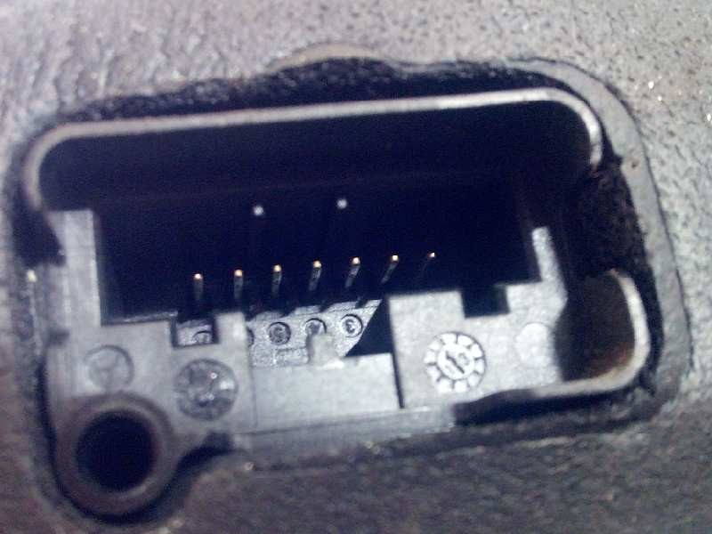 Recambio de cerradura puerta delantera derecha para seat leon (5f1) style referencia OEM IAM 5K1837016E  