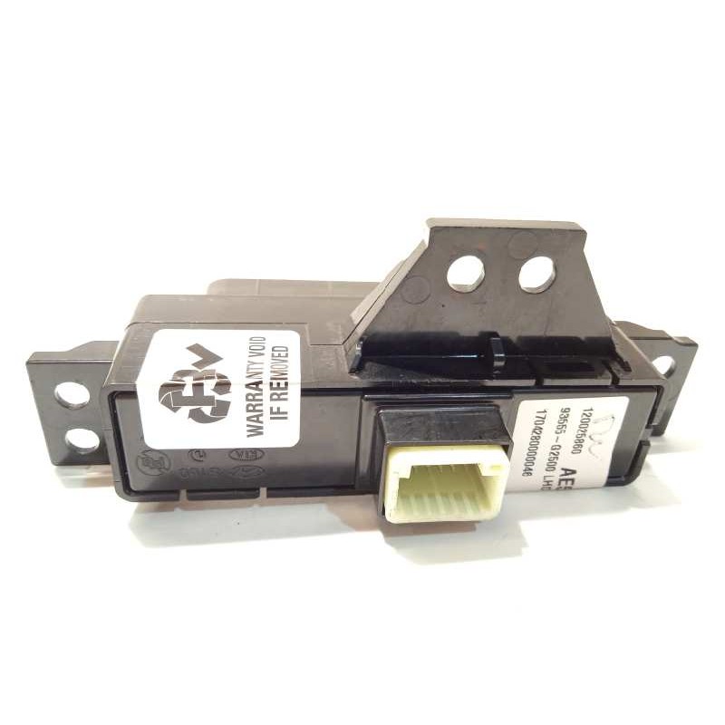 Recambio de mando multifuncion para hyundai ioniq hybrid referencia OEM IAM 93555G2500  93555G25004X
