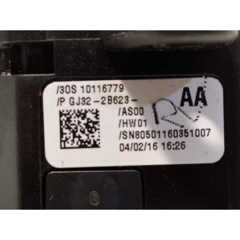 Recambio de interruptor para land rover range rover evoque evoque referencia OEM IAM GJ322B623AA  LR046954