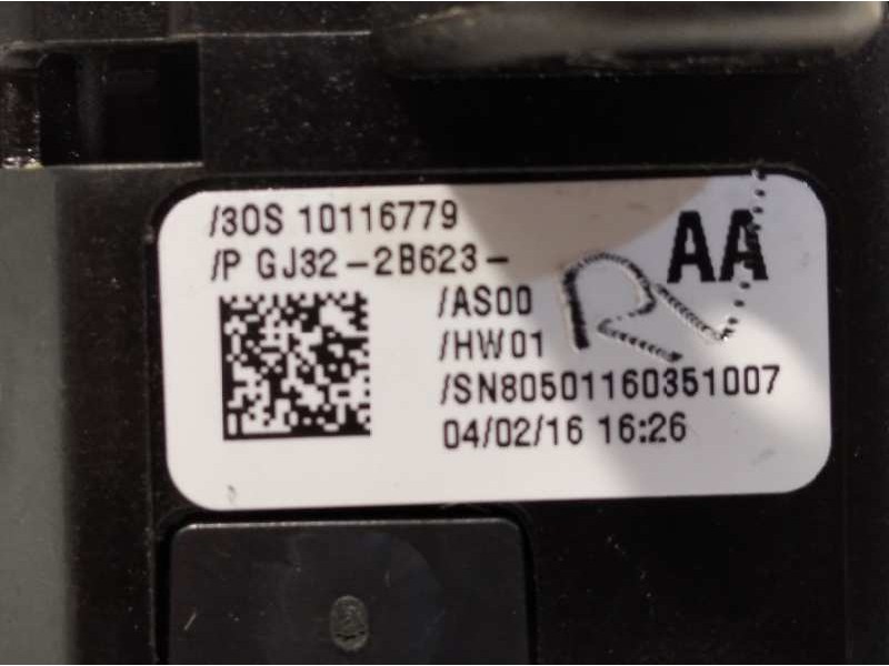 Recambio de interruptor para land rover range rover evoque evoque referencia OEM IAM GJ322B623AA  LR046954