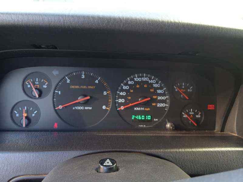 Recambio de cuadro instrumentos para jeep gr.cherokee (wj/wg) 3.1 td limited referencia OEM IAM 56042930AB  