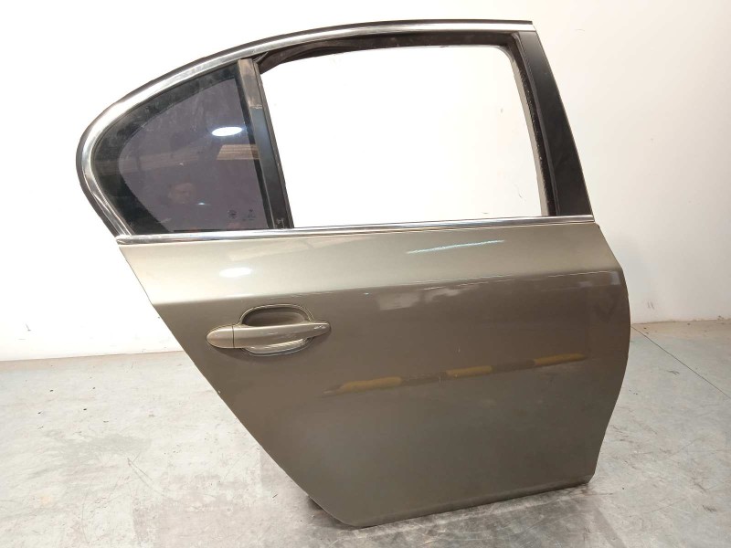 Recambio de puerta trasera derecha para bmw serie 5 berlina (e60) 525i referencia OEM IAM 41009631832  