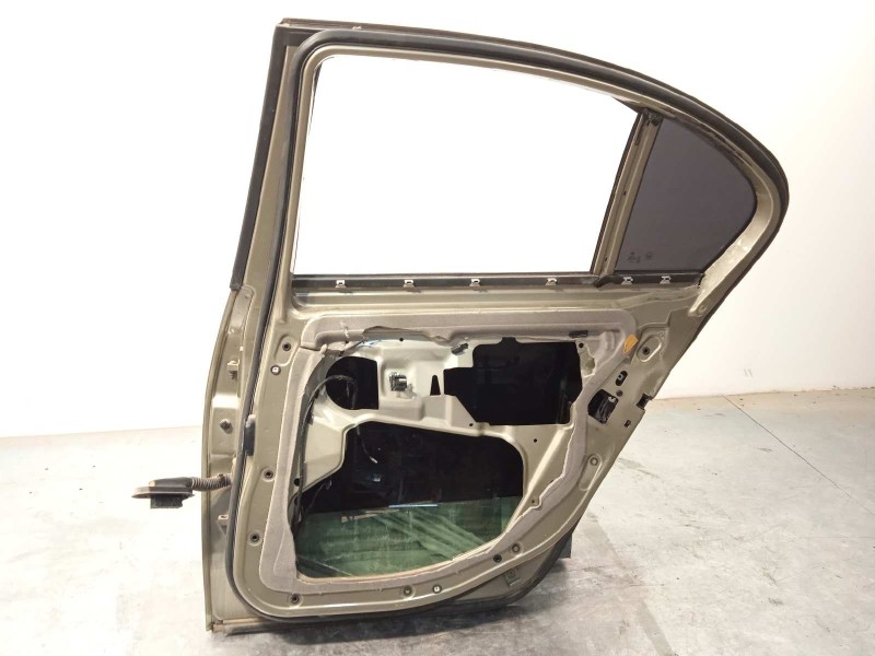 Recambio de puerta trasera derecha para bmw serie 5 berlina (e60) 525i referencia OEM IAM 41009631832  