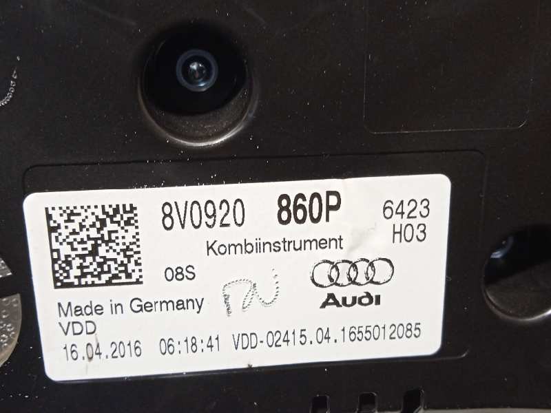 Recambio de cuadro instrumentos para audi a3 sportback (8va) ambiente referencia OEM IAM 8V0920860P  