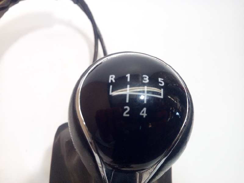 Recambio de palanca cambio para seat leon (5f1) style referencia OEM IAM 5Q0711049AP  